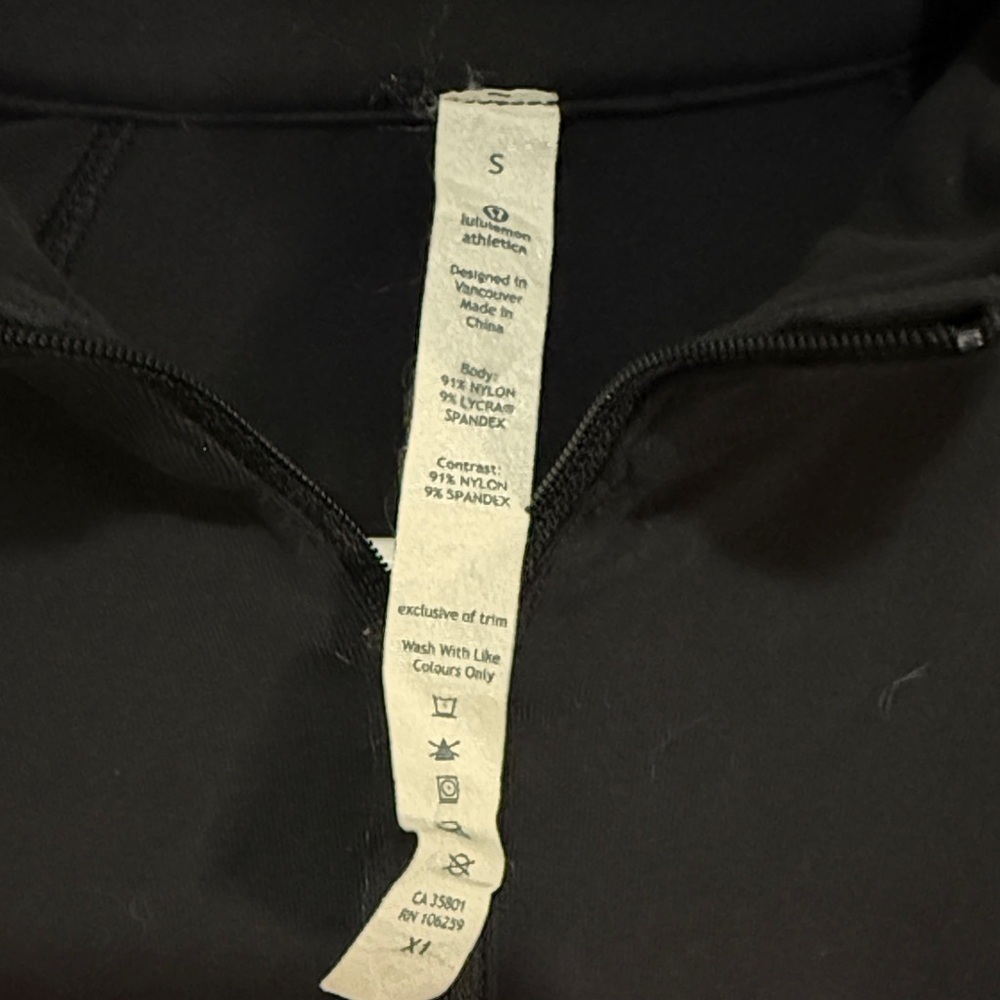Lululemon Men's Velocity 1/4 Zip Long Sleeve Athletic Pullover - Picture 4 of 6